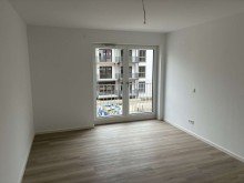 Schlafzimmer mit gr. Fenster Moderne 2-Zimmer Wohnung mit gro�en Balkon und Stellplatz