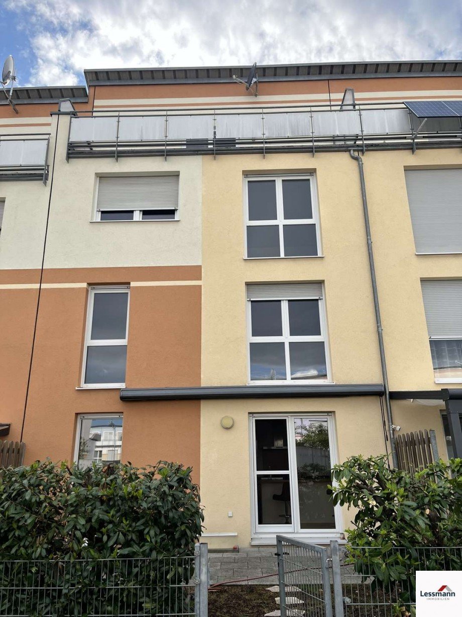 Au�enansicht Reihenmittelhaus Feucht