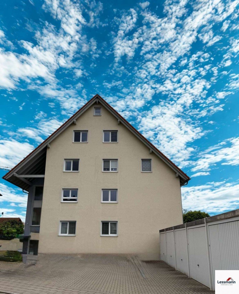 Au�enansicht Etagenwohnung Leinburg