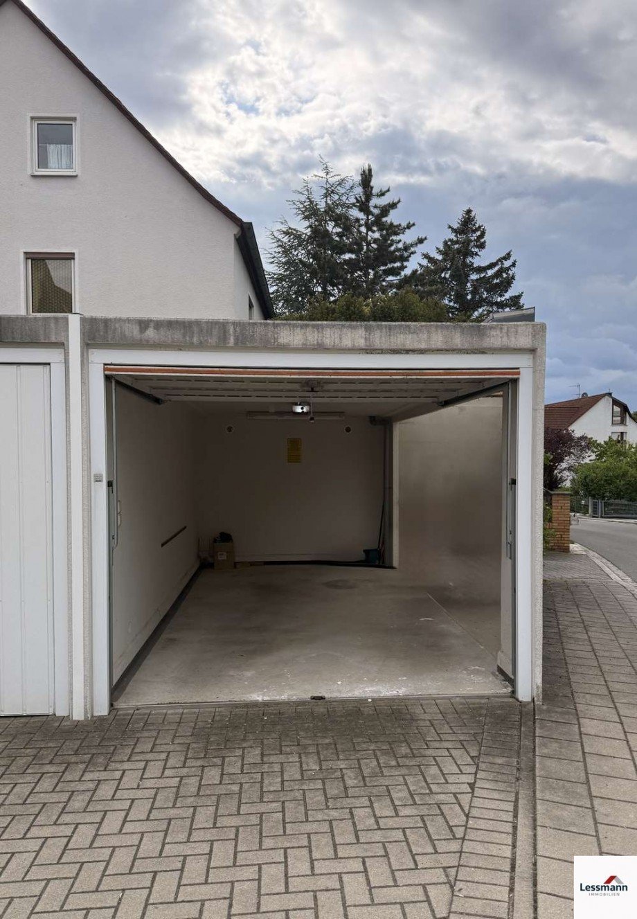 Garage Etagenwohnung Leinburg