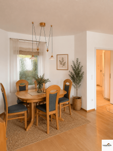 Esszimmer Verkauft - Gro�e 3-Zimmer Eigentumswohnung mit Balkon und Blick ins Gr�ne