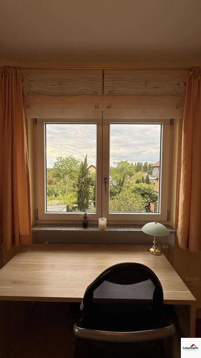 Aussicht Kinderzimmer Etagenwohnung Leinburg
