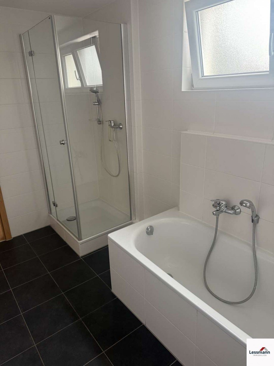 Dusche Reihenmittelhaus Feucht