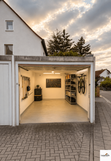 Garage Verkauft - Gro�e 3-Zimmer Eigentumswohnung mit Balkon und Blick ins Gr�ne
