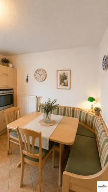 Essbereich Verkauft - Gro�e 3-Zimmer Eigentumswohnung mit Balkon und Blick ins Gr�ne